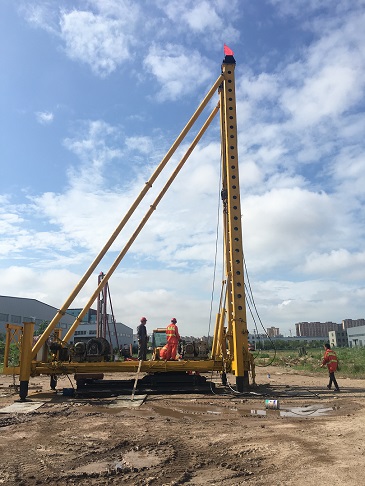 青島榮慶物流供應(yīng)鏈有限公司新建3#及4#庫房施工團(tuán)隊